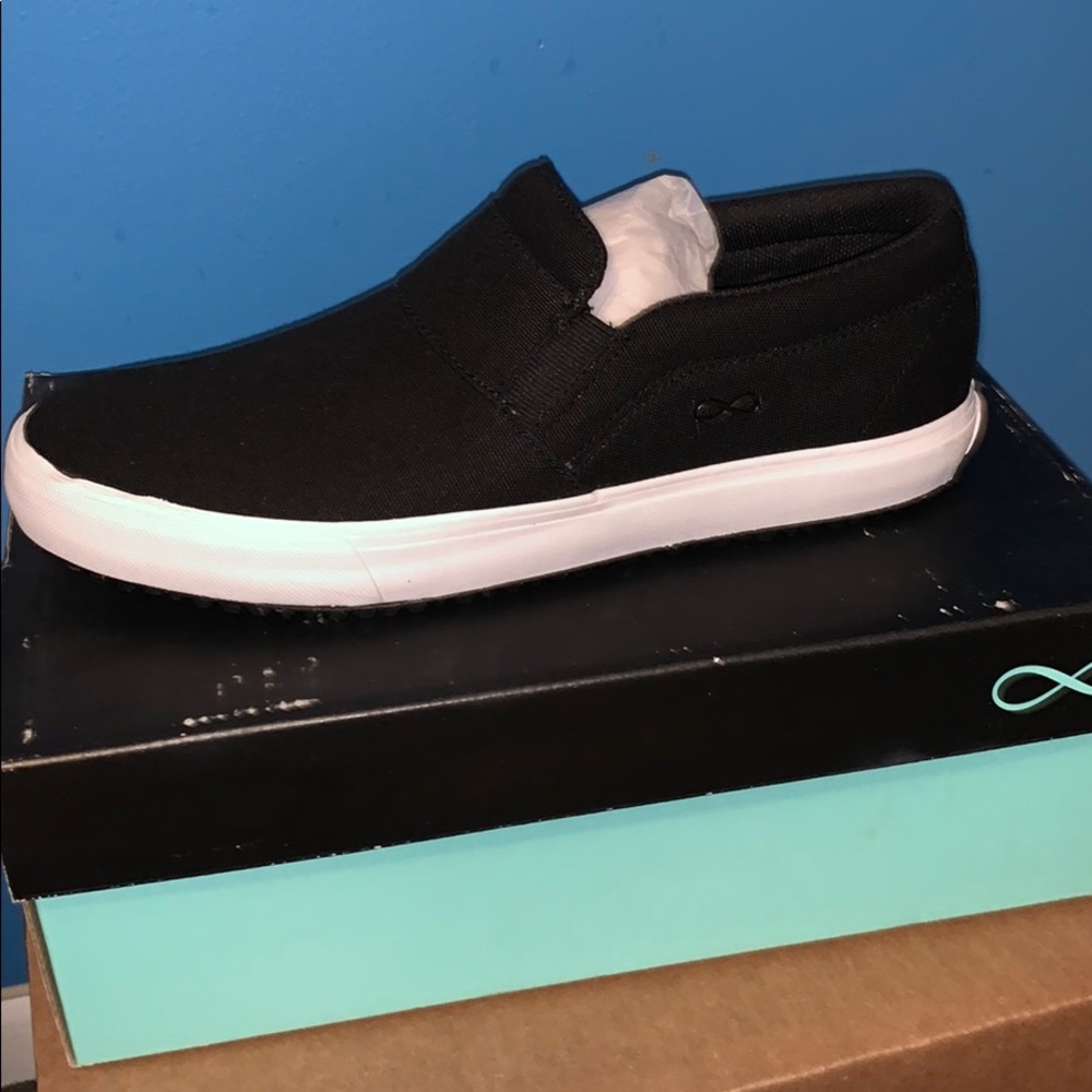 Infinity shoes